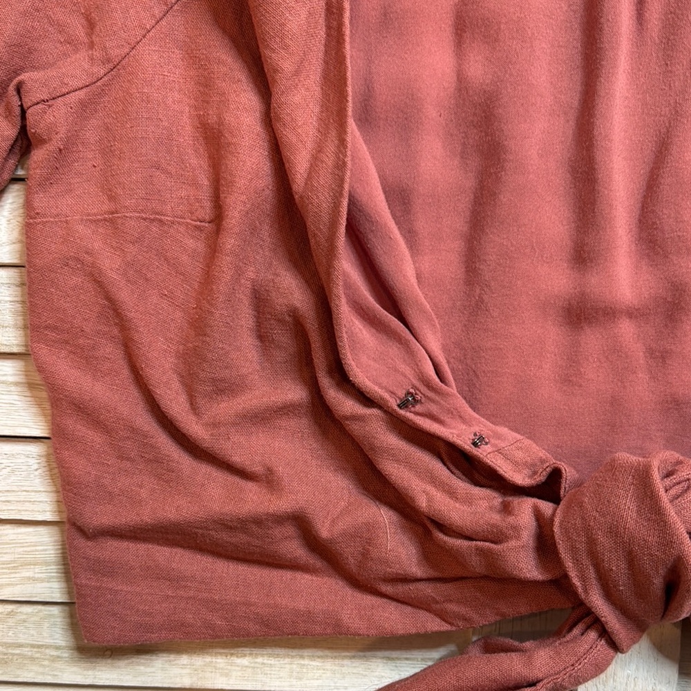 Rust Tie-Front Blouse - Picture 4 of 8
